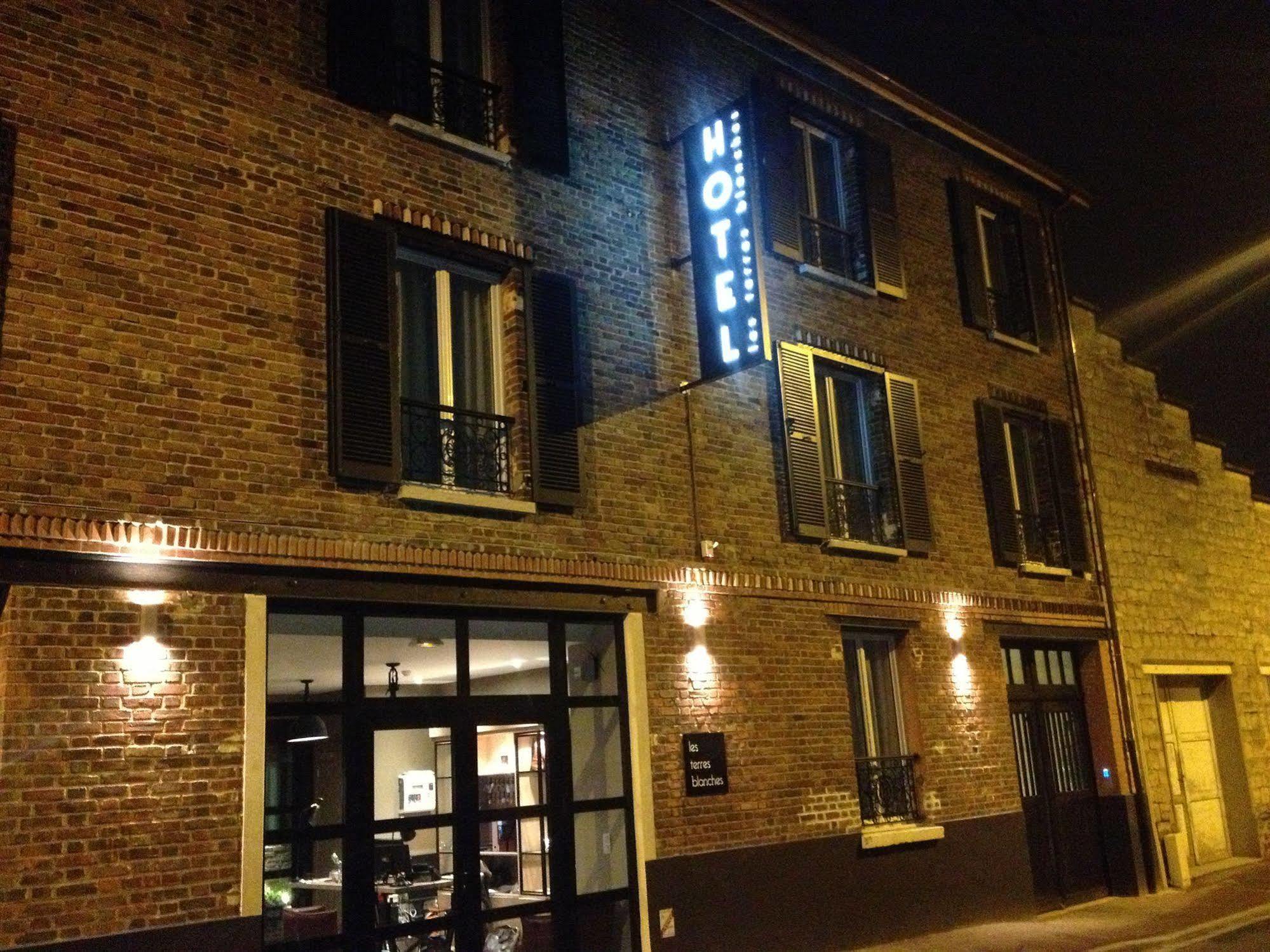 Hotel Les Terres Blanches 샤토 외부 사진